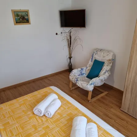 Casa Maru *